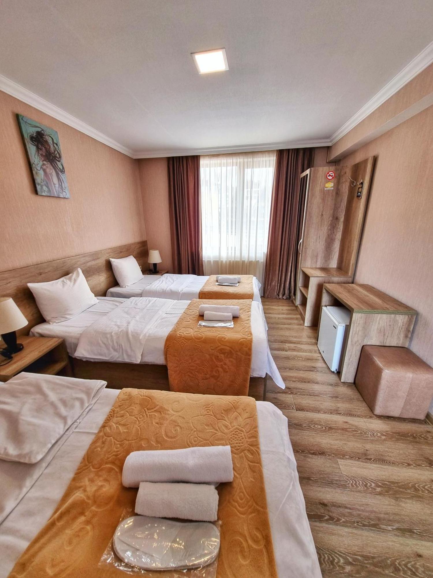 Sunshine Kazbegi Hotel Exterior foto