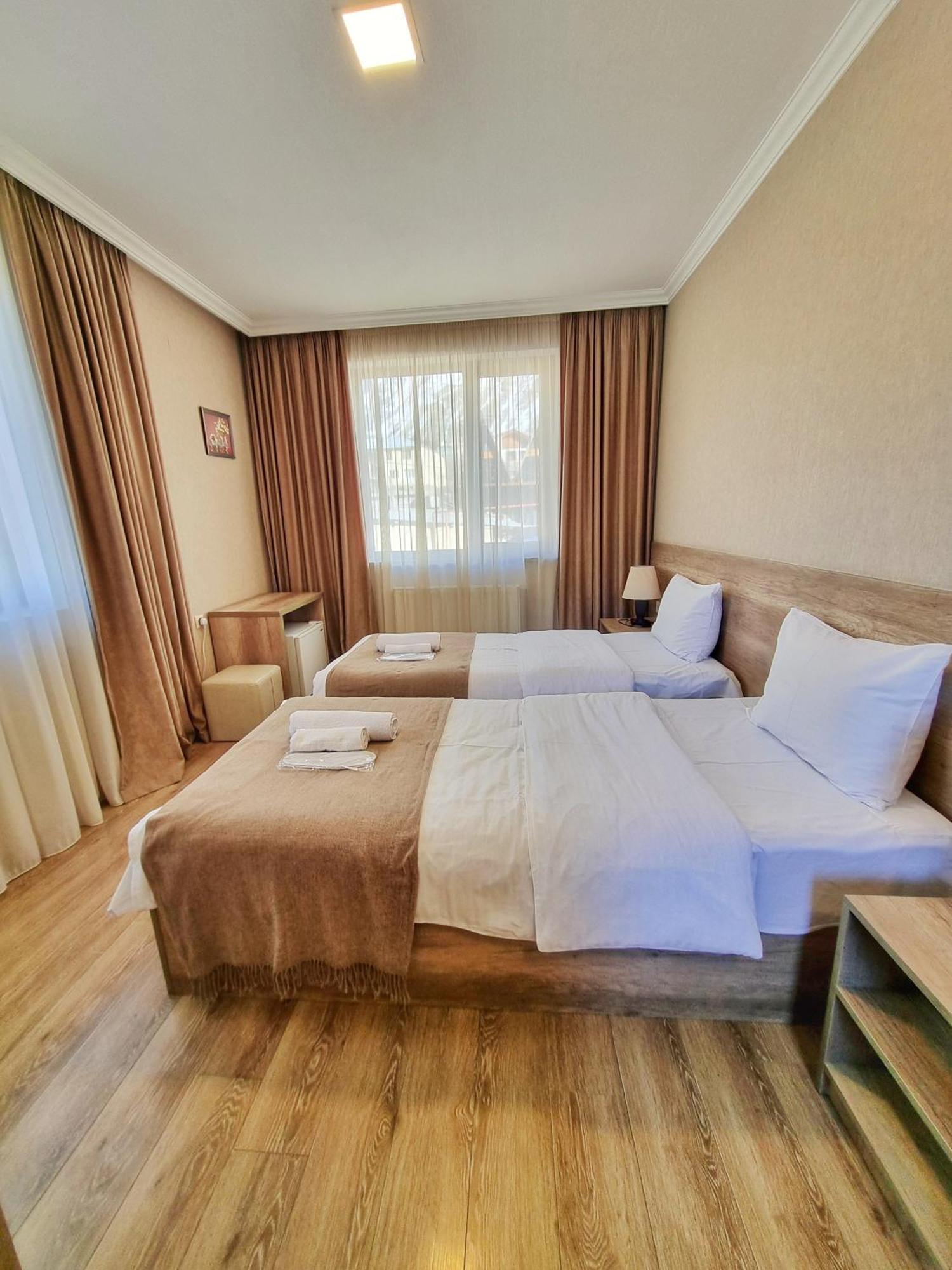 Sunshine Kazbegi Hotel Exterior foto