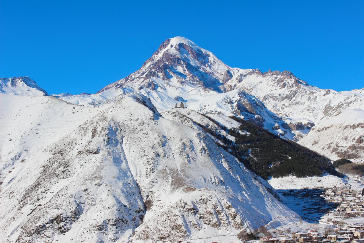 Sunshine Kazbegi Hotel Exterior foto