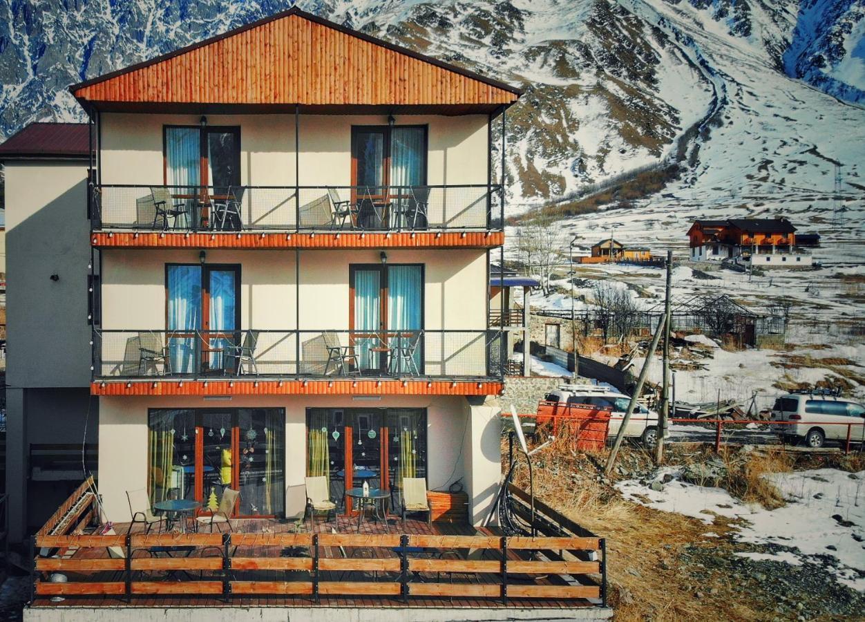 Sunshine Kazbegi Hotel Exterior foto
