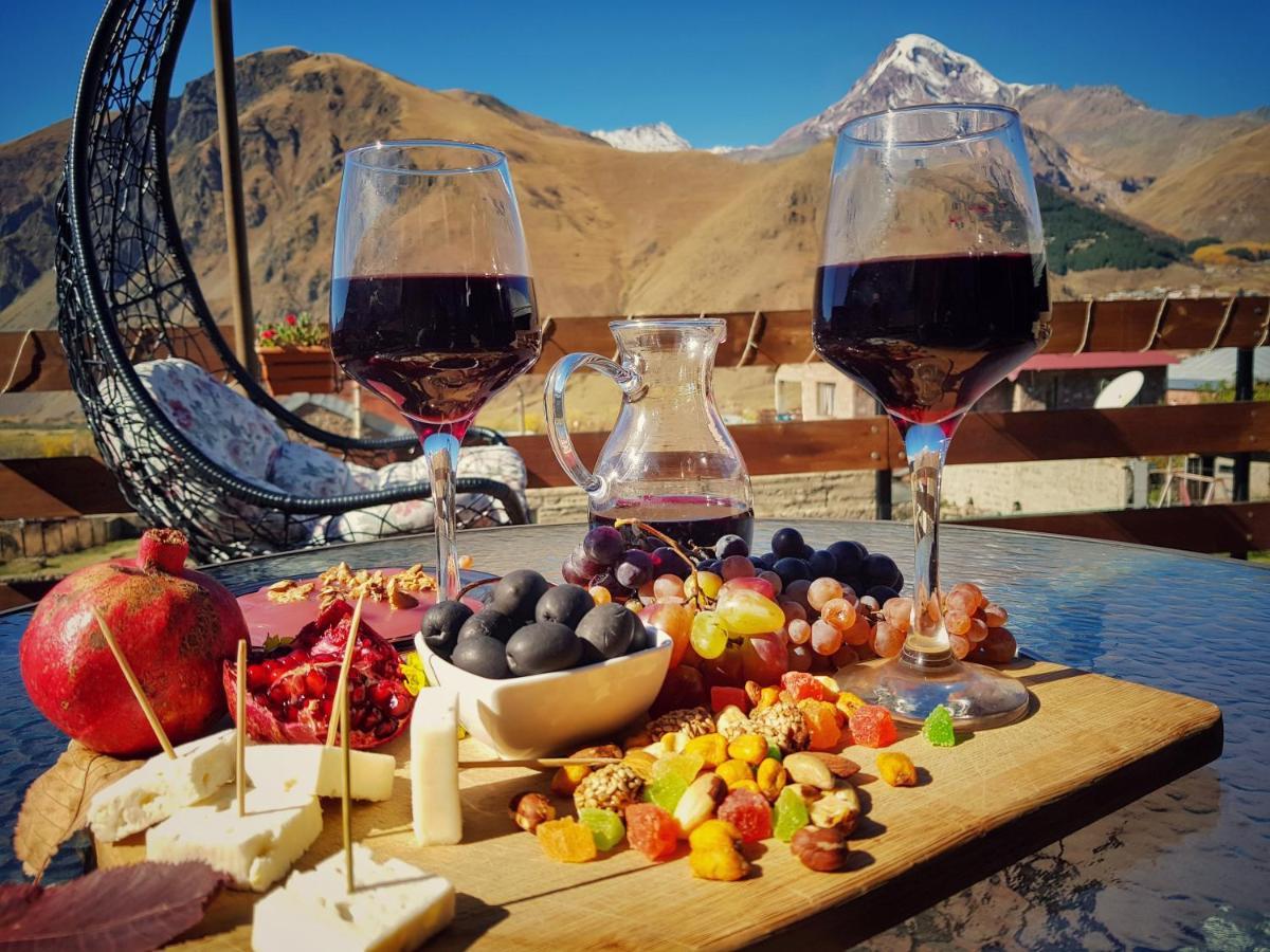 Sunshine Kazbegi Hotel Exterior foto